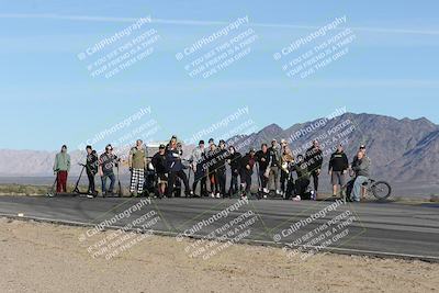 media/Jan-15-2026-Racers Edge (Thu) [[dfebeb70ab]]/1-Around the Pits-Track Walk/